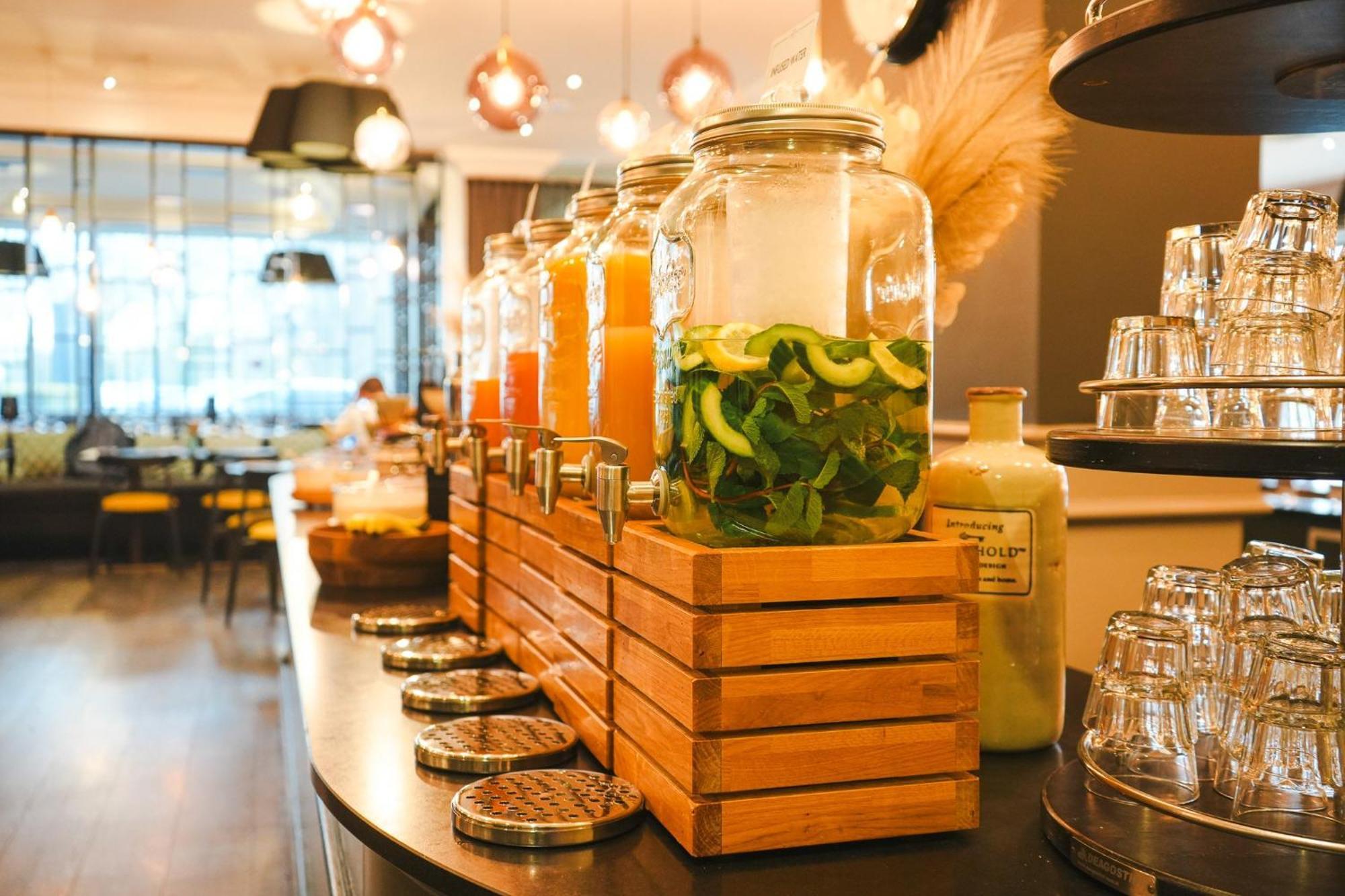 安特卫普皇冠假日酒店 外观 照片